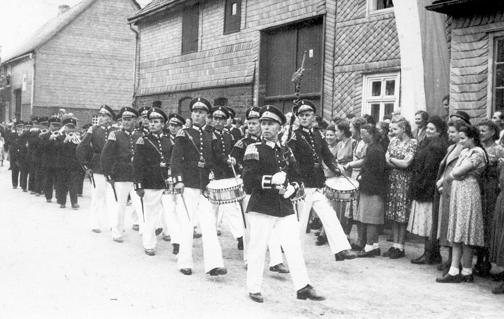 1951 Schuetzenfest 2 bearbeitet